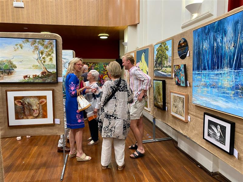 Plenty of room to view the art work