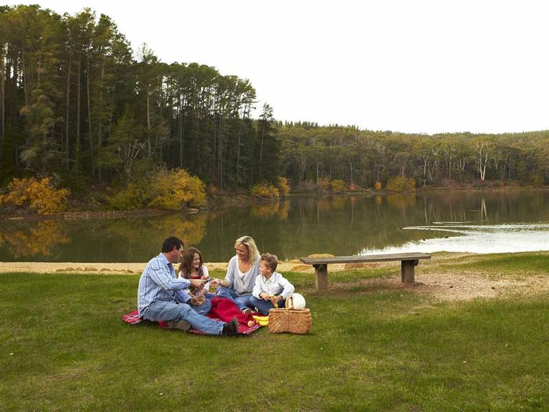 Picnicking at St George Lake, Creswick, Daylesford and the Macedon Ranges, Victoria, Australia
